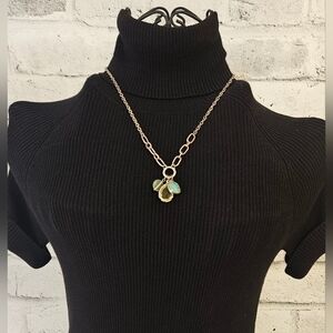 MEXX Gold Tone Charm Cluster Necklace – Faceted Stones & Modern Chain